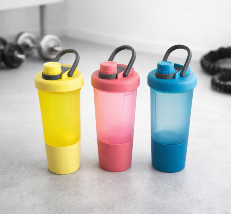 شیکر ورزشی و شیکر قمقمه دخترانه و پسرانه